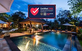 Sunset Garden Nusa Lembongan